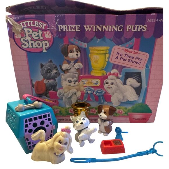 Littlest Pet Shop Prize Winning Pups Playset - Purple, Blue, Red - Picture 1 of 5